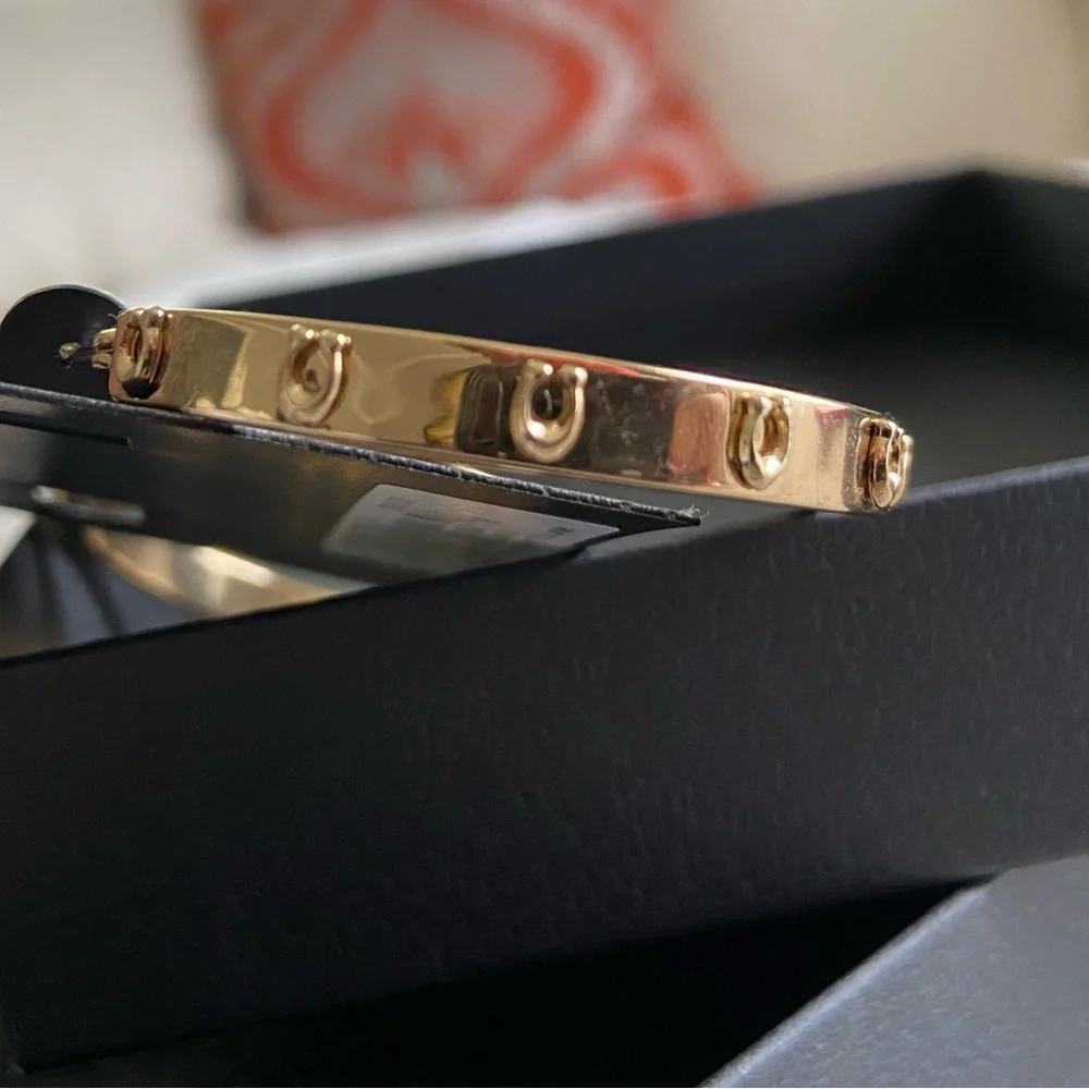 NWT! Coach hoop earrings with C logos in beautiful gold tone. Raised “C” logos - Picture 7 of 8